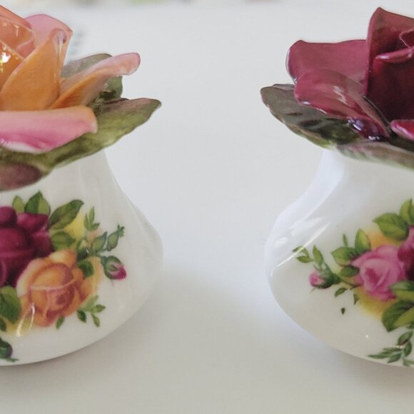 Royal Albert Old Country Roses RARE mini salt and pepper shaker cruet set Englan - Picture 3 of 9